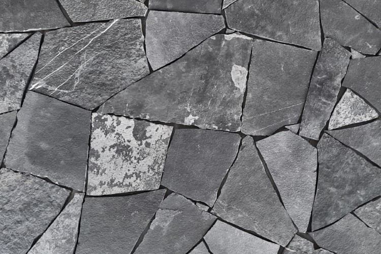 Black Rundle Fieldstone