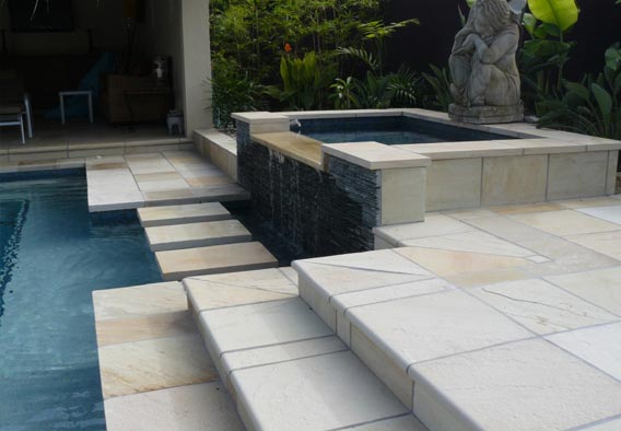 Sandstone Mint